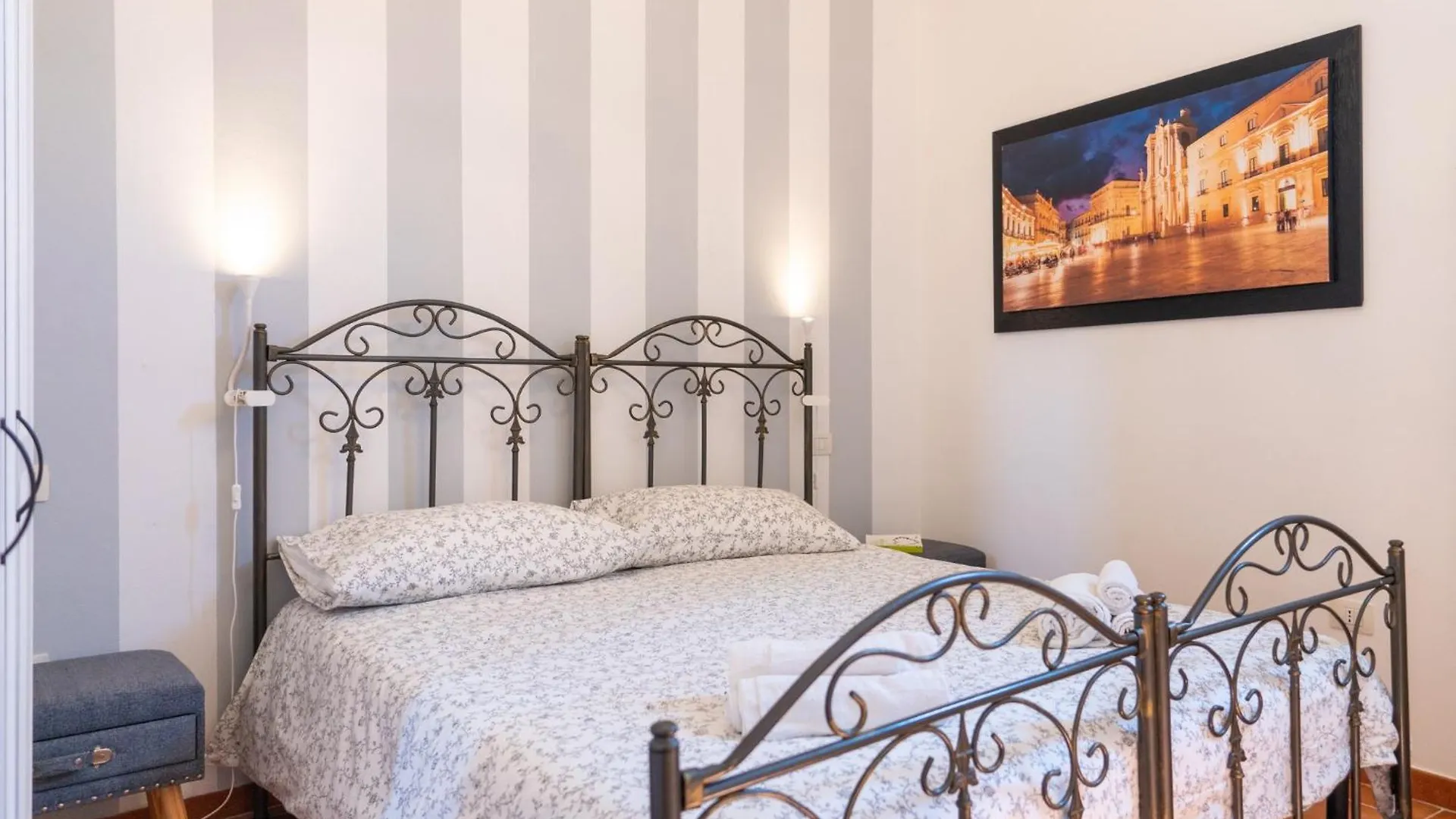 La Casa Dei Mori - Ortigia Central Apartment Сиракузы